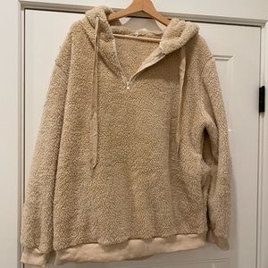 Like New Amazon hooded fuzzy pullover